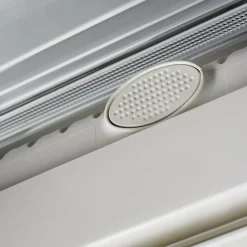 Dometic Midi Heki dakluik met zwengel en permanente  ventilatie